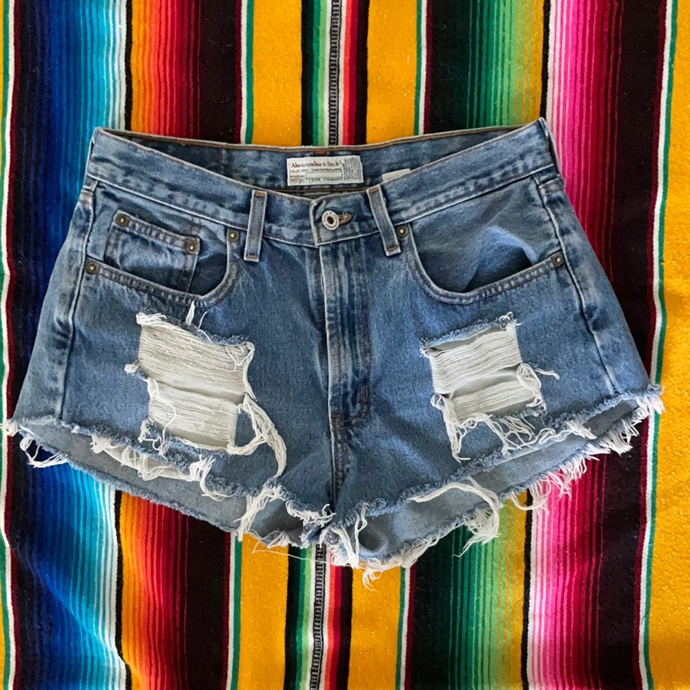 Vintage Abercrombie High-waisted Shorts